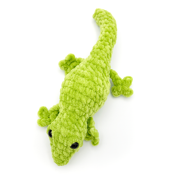 Crochet Amigurumi Lizard in Pistachio