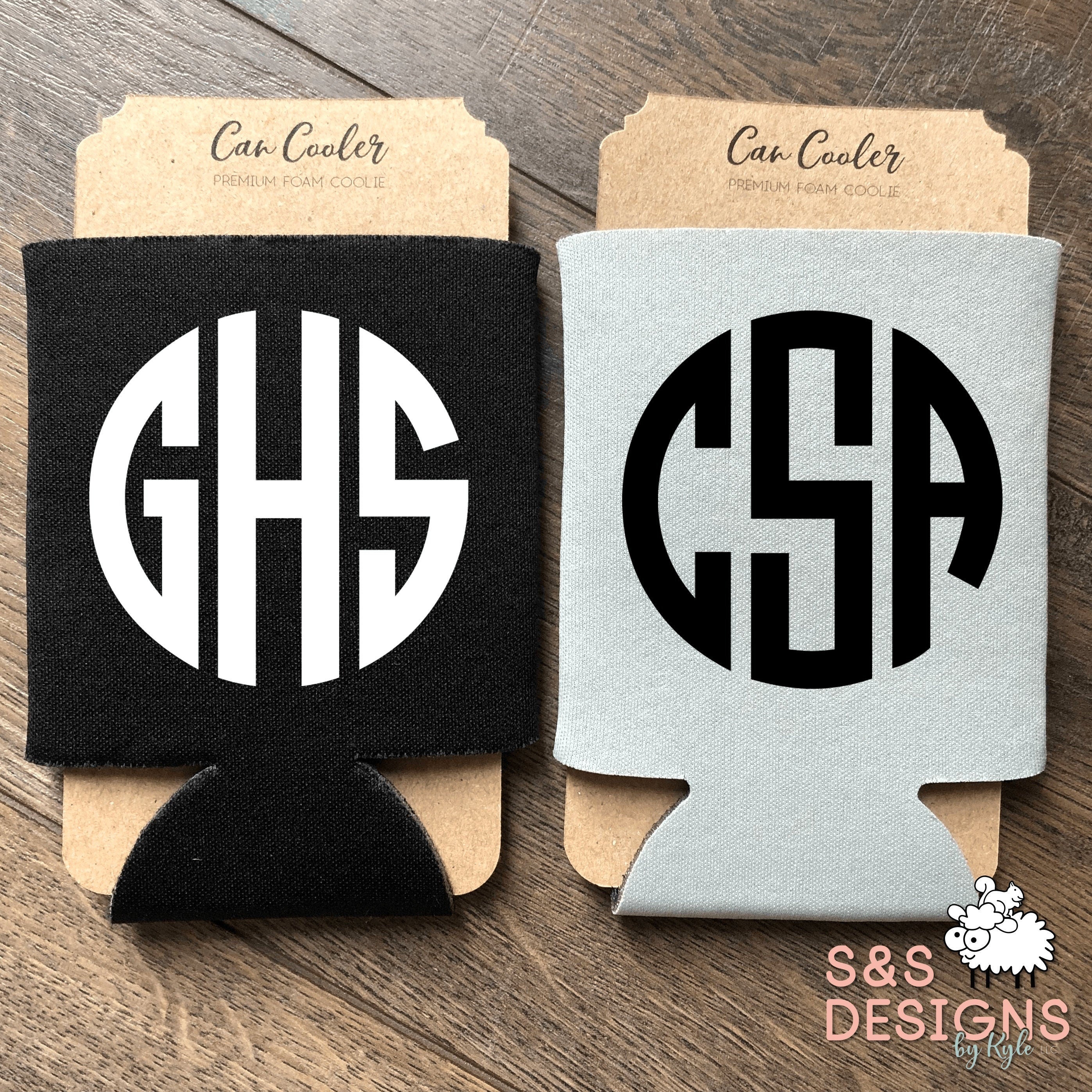 Personalized Circle Monogram Can Cooler